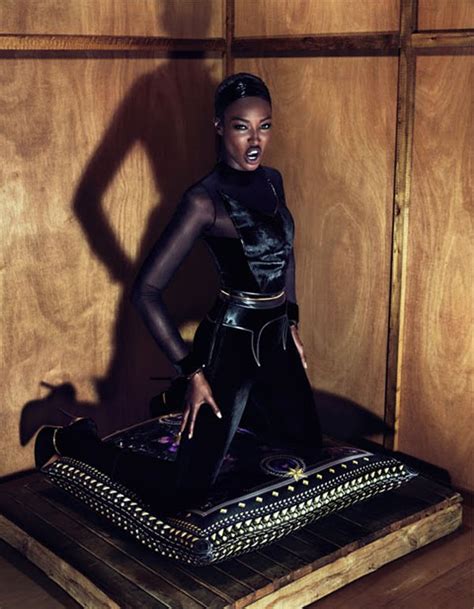 naomi campbell givenchy dog campaign|Naomi Campbell for Givenchy Fall 2011 .